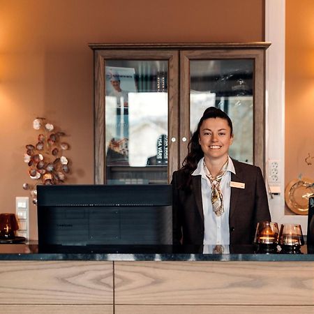 Gloppen Hotell - By Classic Norway Hotels Сандане Экстерьер фото