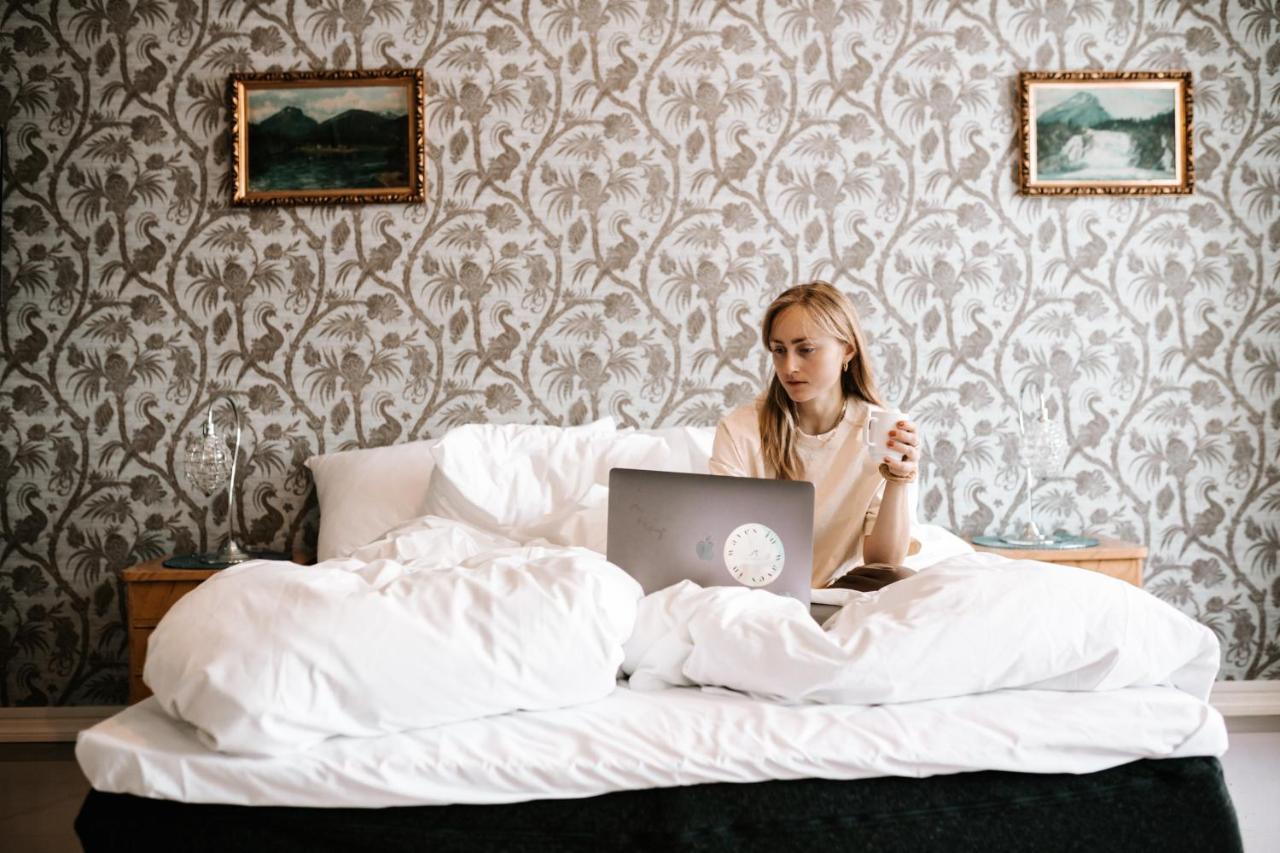 Gloppen Hotell - By Classic Norway Hotels Сандане Экстерьер фото